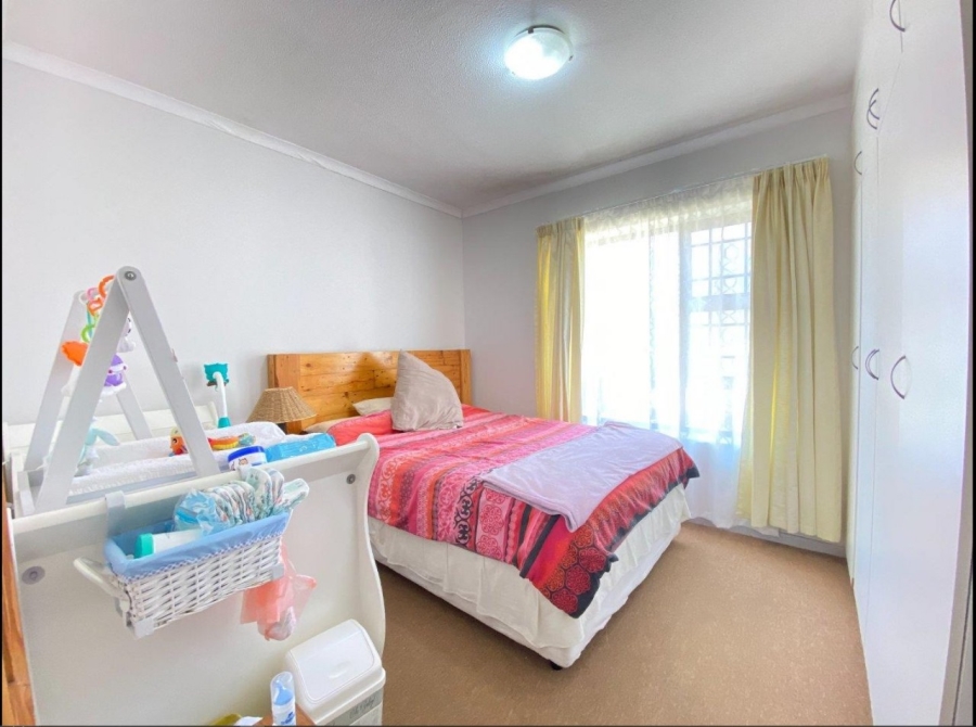2 Bedroom Property for Sale in Hartenbos Central Western Cape